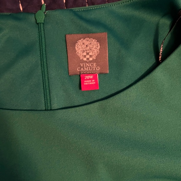 Green Flutter Sleeve Dress - Picture 3 of 5